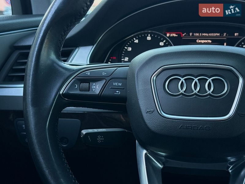 Внедорожник / Кроссовер Audi Q7 2017 в Киеве