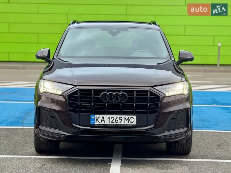 Внедорожник / Кроссовер Audi Q7 2022 в Киеве