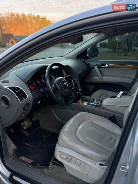 Позашляховик / Кросовер Audi Q7 2009 в Старому Самборі