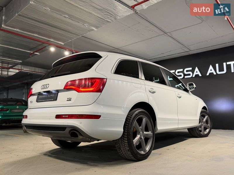 Внедорожник / Кроссовер Audi Q7 2013 в Львове