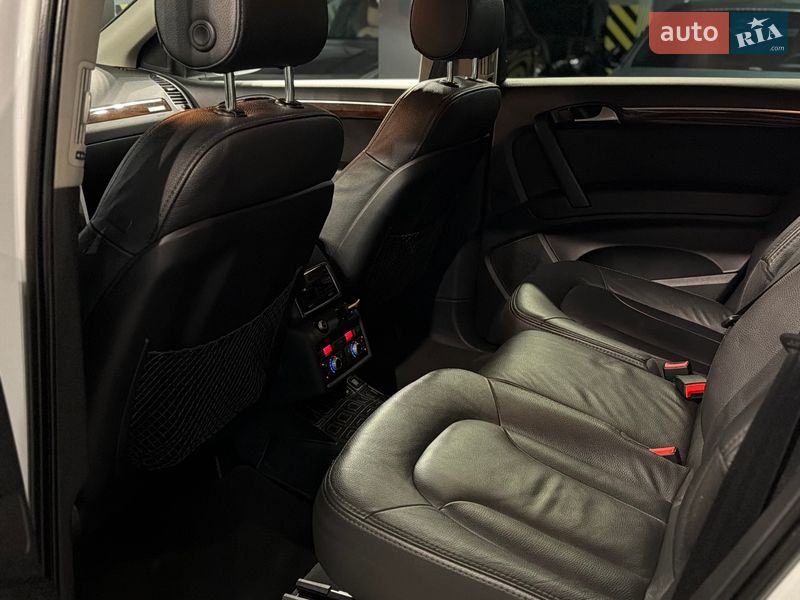 Внедорожник / Кроссовер Audi Q7 2013 в Львове