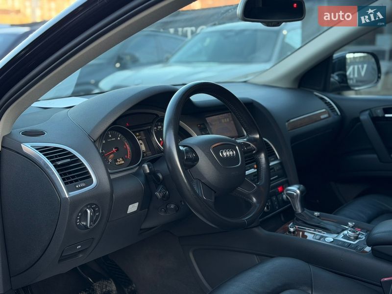 Внедорожник / Кроссовер Audi Q7 2015 в Тернополе