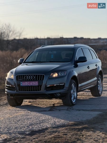 Внедорожник / Кроссовер Audi Q7 2013 в Ровно