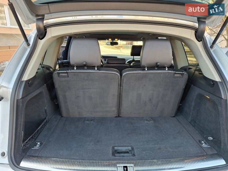 Внедорожник / Кроссовер Audi Q7 2013 в Тернополе
