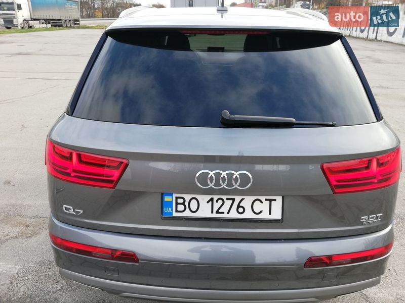 Внедорожник / Кроссовер Audi Q7 2016 в Тернополе