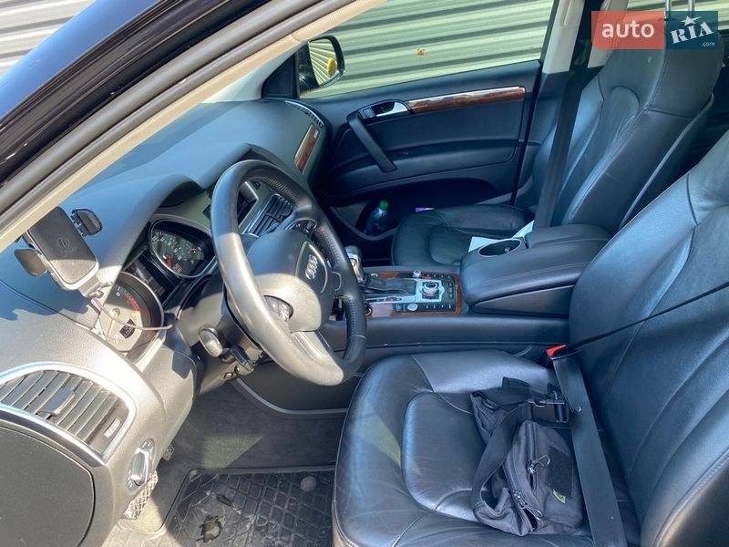 Позашляховик / Кросовер Audi Q7 2014 в Торчині