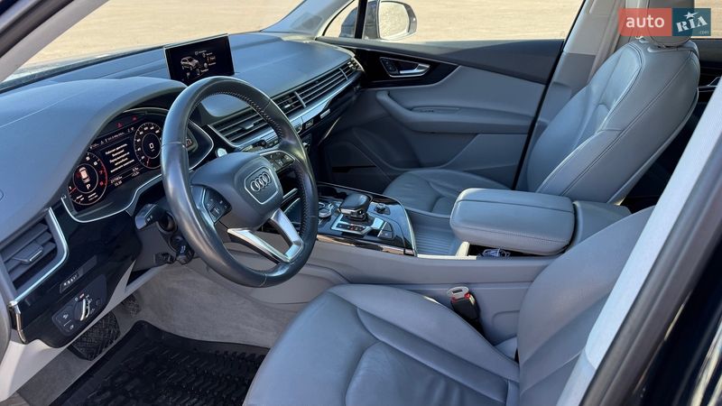 Внедорожник / Кроссовер Audi Q7 2016 в Киеве
