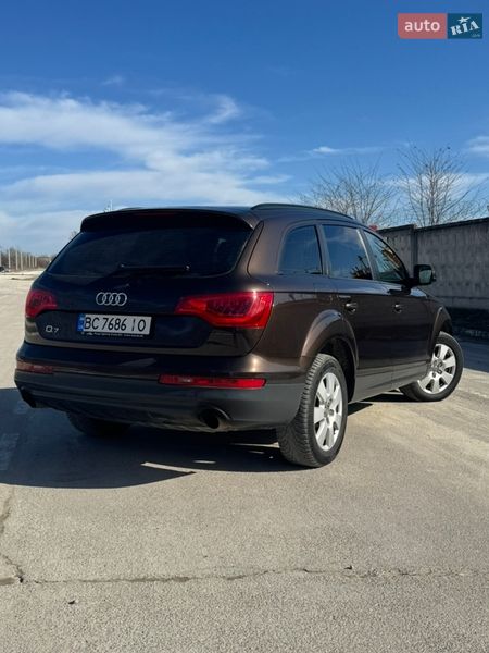 Внедорожник / Кроссовер Audi Q7 2011 в Николаеве