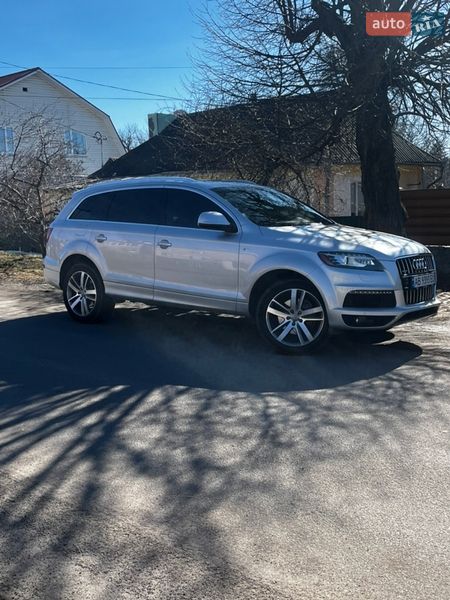 Внедорожник / Кроссовер Audi Q7 2014 в Липовце