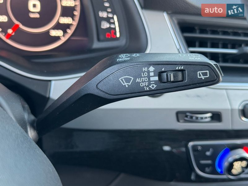 Позашляховик / Кросовер Audi Q7 2017 в Житомирі