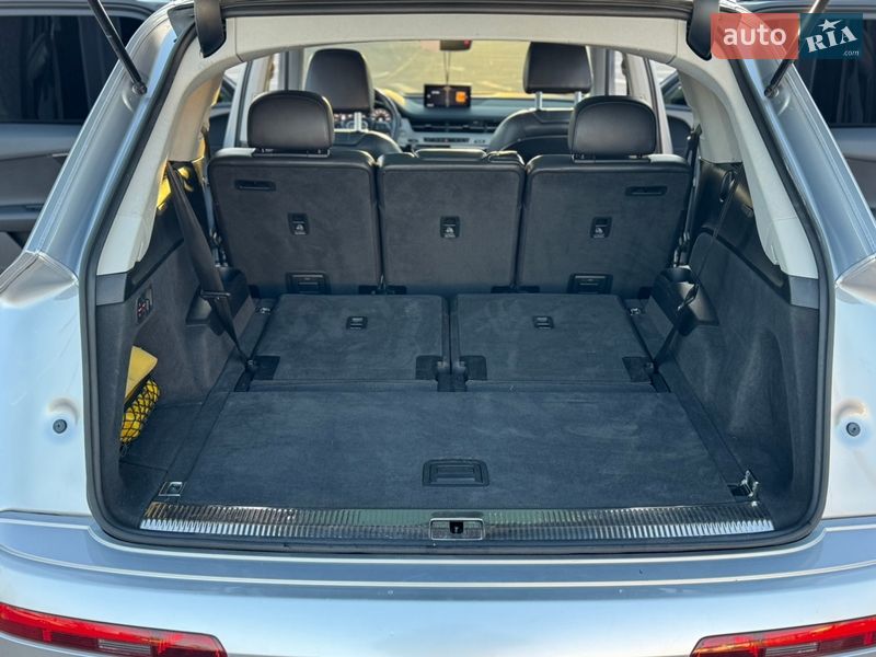 Позашляховик / Кросовер Audi Q7 2017 в Житомирі