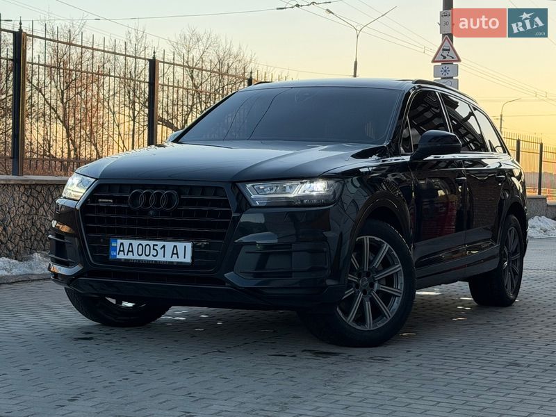 Внедорожник / Кроссовер Audi Q7 2017 в Белой Церкви