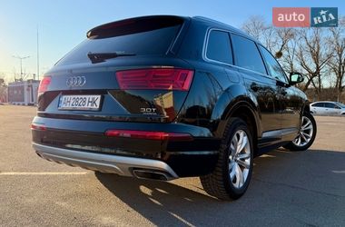 Внедорожник / Кроссовер Audi Q7 2017 в Киеве