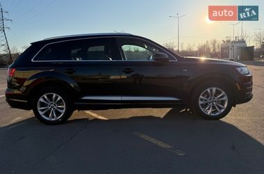 Внедорожник / Кроссовер Audi Q7 2017 в Киеве