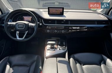 Внедорожник / Кроссовер Audi Q7 2017 в Киеве