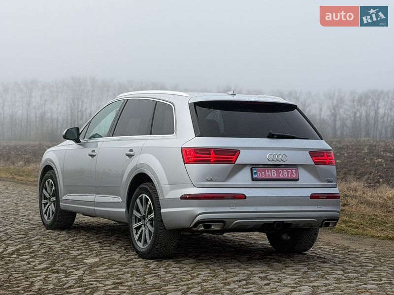 Внедорожник / Кроссовер Audi Q7 2018 в Виннице