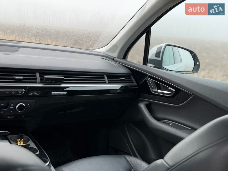 Внедорожник / Кроссовер Audi Q7 2018 в Виннице