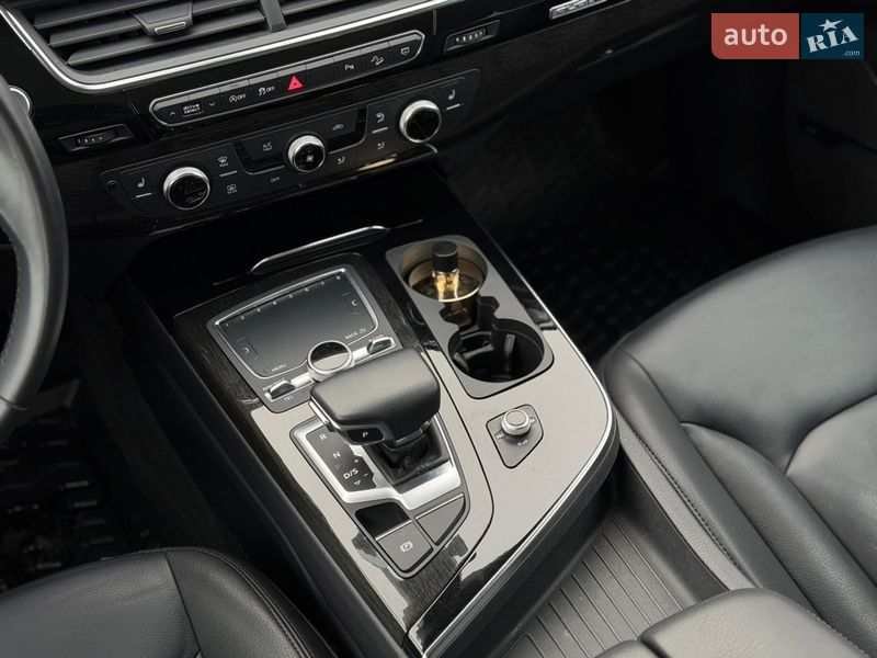 Внедорожник / Кроссовер Audi Q7 2018 в Виннице