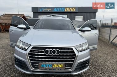 Внедорожник / Кроссовер Audi Q7 2016 в Иршаве