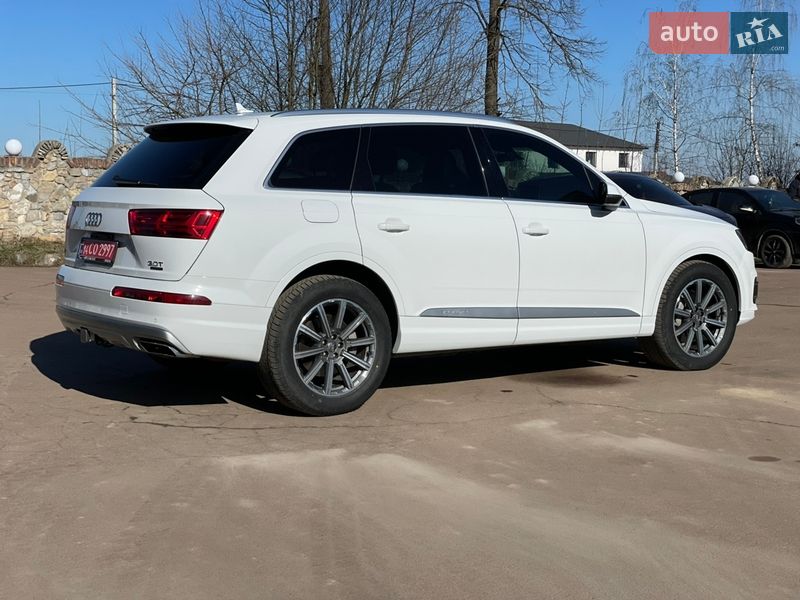 Внедорожник / Кроссовер Audi Q7 2018 в Ивано-Франковске