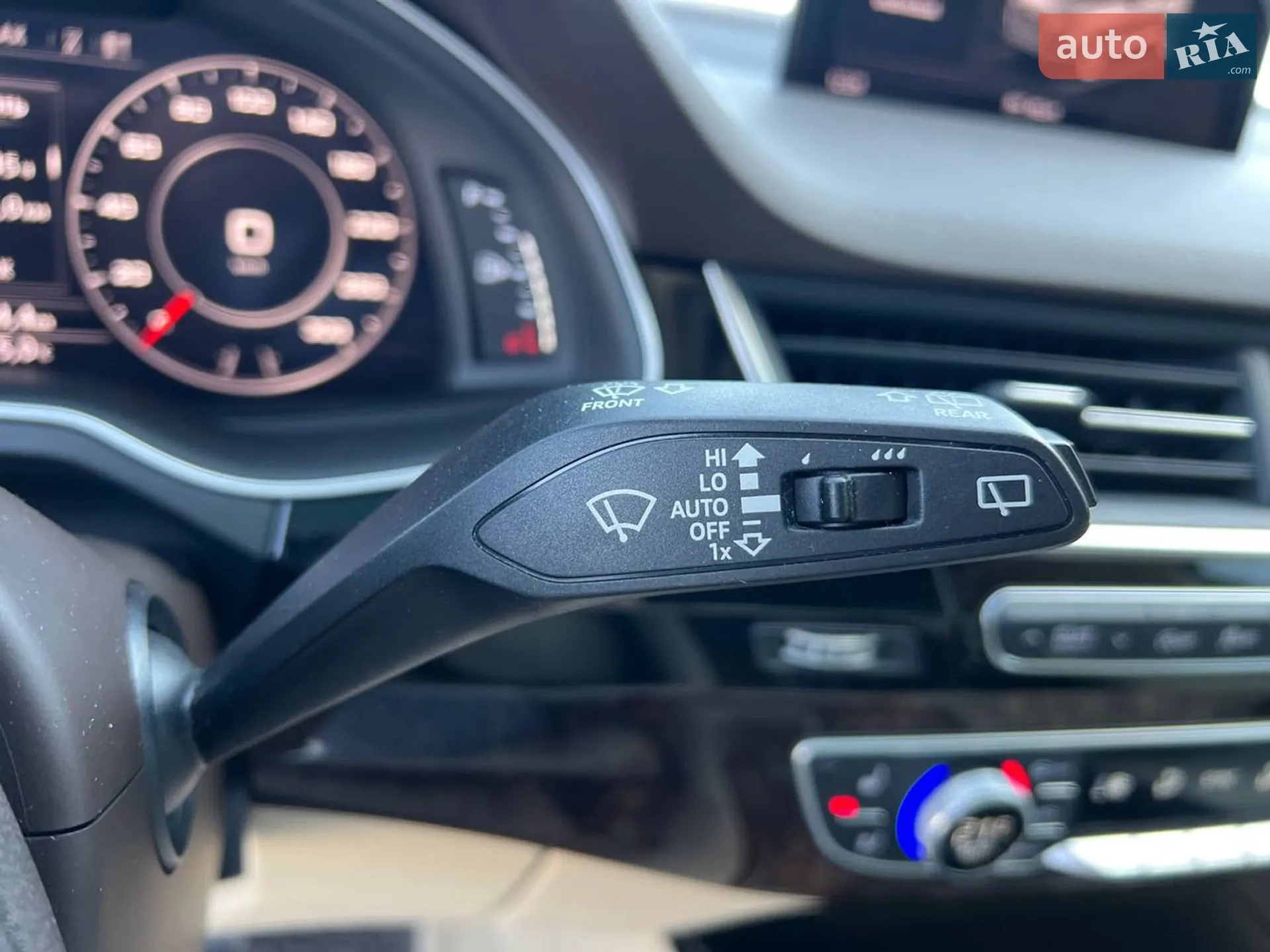 2018 Audi Q7 - мініатюра 26