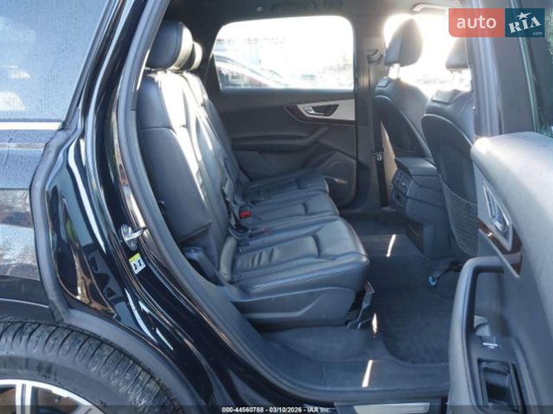 Позашляховик / Кросовер Audi Q7 2017 в Львові