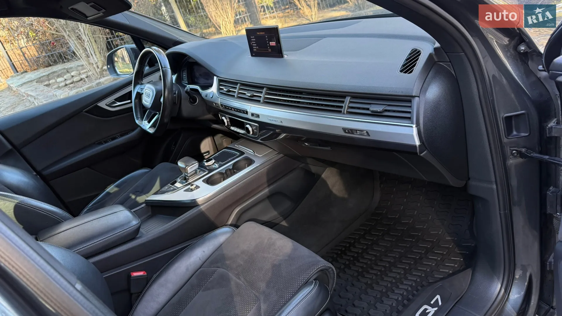 2017 Audi Q7 - мініатюра 41