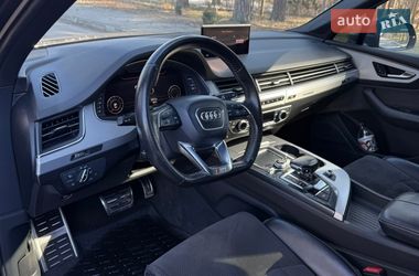 Внедорожник / Кроссовер Audi Q7 2017 в Киеве