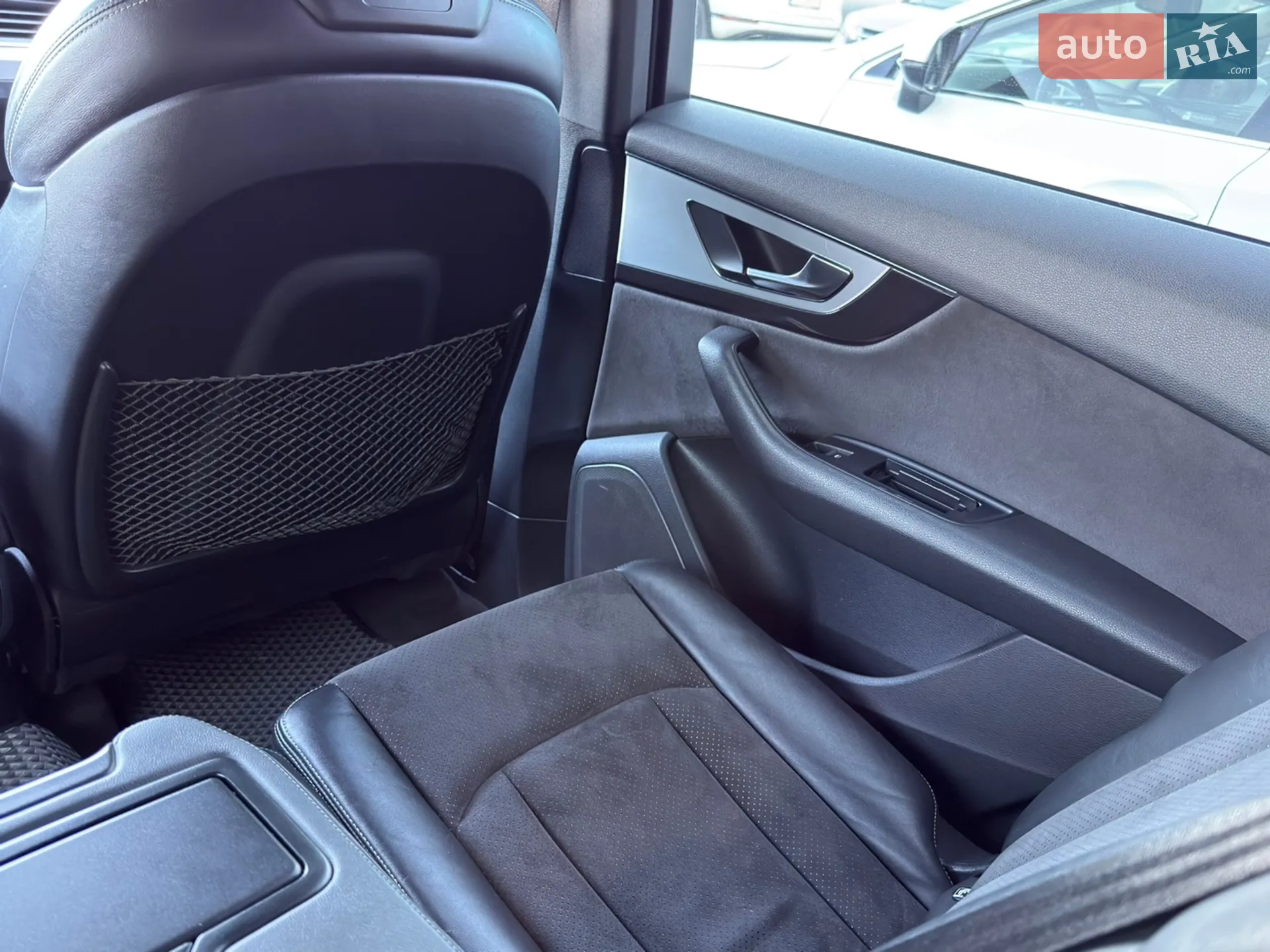 2017 Audi Q7 - мініатюра 19