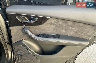 Позашляховик / Кросовер Audi Q7 2020 в Тернополі