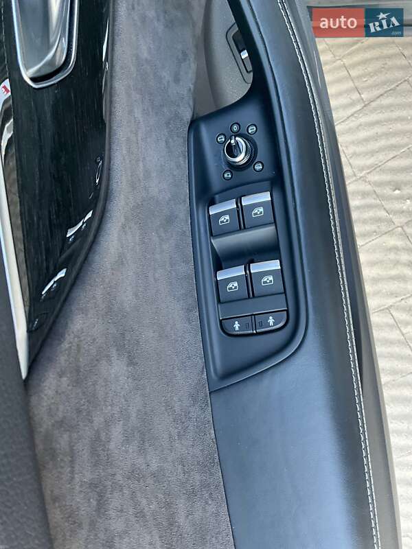 Внедорожник / Кроссовер Audi Q7 2020 в Тернополе