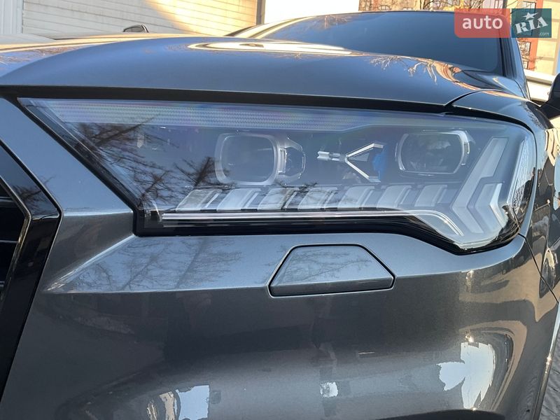 Внедорожник / Кроссовер Audi Q7 2020 в Тернополе