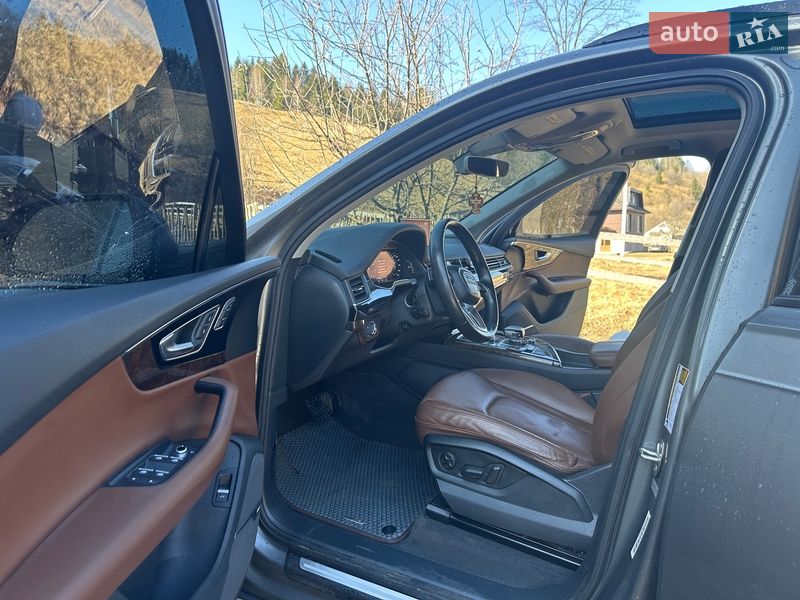 Внедорожник / Кроссовер Audi Q7 2016 в Межгорье