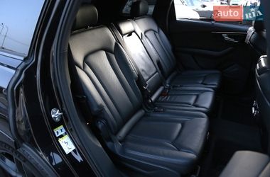 Внедорожник / Кроссовер Audi Q7 2015 в Киеве