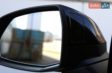 Внедорожник / Кроссовер Audi Q7 2015 в Киеве