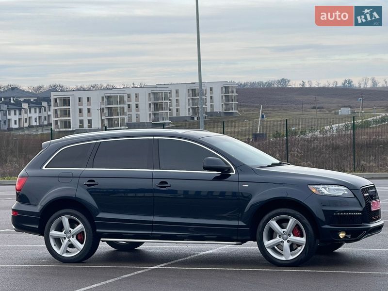 Внедорожник / Кроссовер Audi Q7 2010 в Ровно