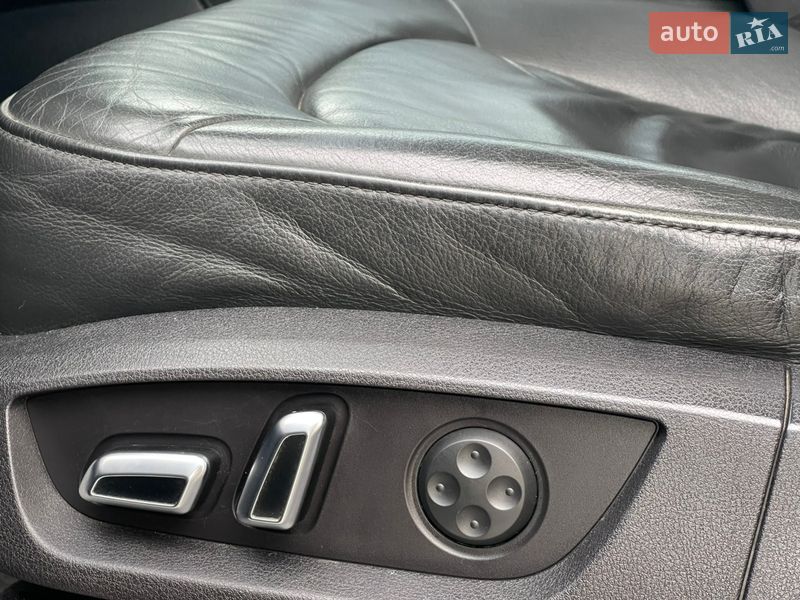 Внедорожник / Кроссовер Audi Q7 2010 в Ровно