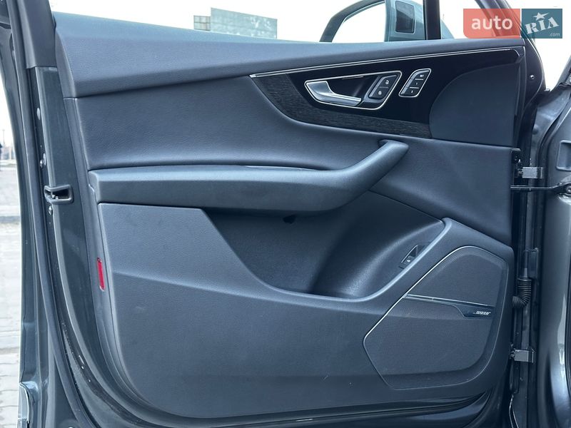 Позашляховик / Кросовер Audi Q7 2019 в Львові