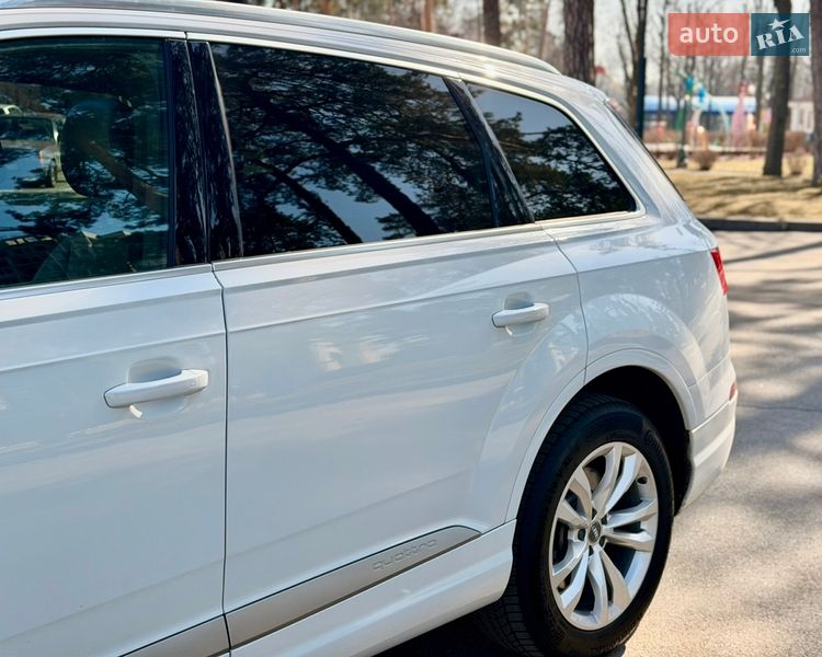 Внедорожник / Кроссовер Audi Q7 2018 в Харькове