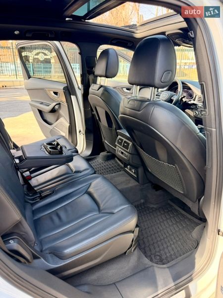 Внедорожник / Кроссовер Audi Q7 2018 в Харькове