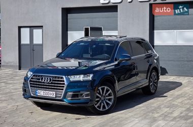 Позашляховик / Кросовер Audi Q7 2018 в Луцьку