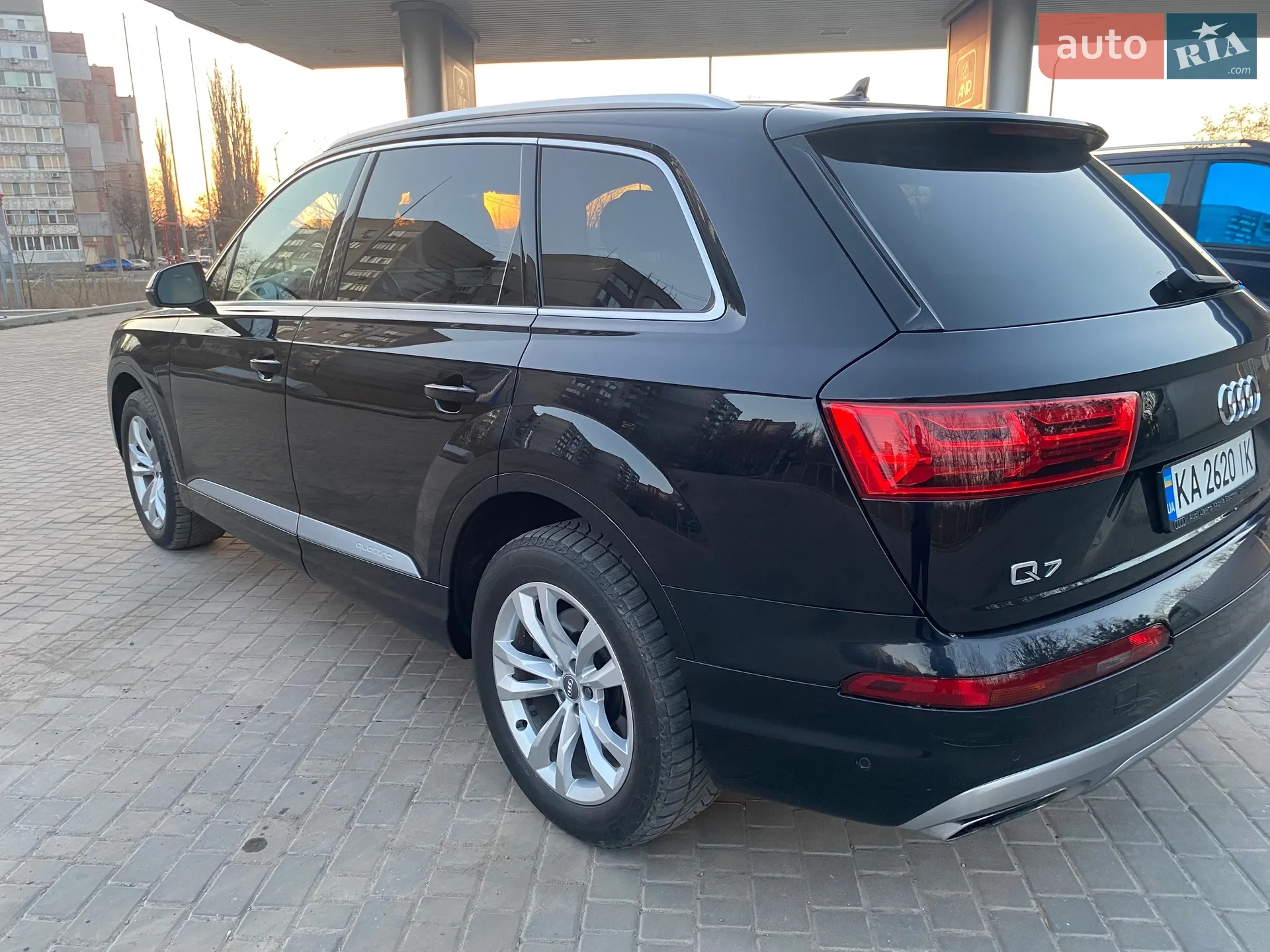2017 Audi Q7 - мініатюра 23