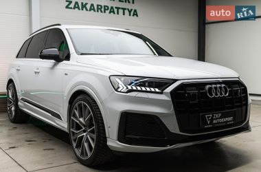 Позашляховик / Кросовер Audi Q7 2021 в Мукачевому