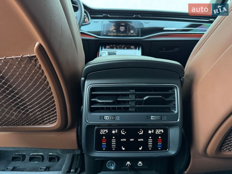 Внедорожник / Кроссовер Audi Q7 2023 в Сарнах фото 42 Внедорожник / Кроссовер Audi Q7 2023 в Сарнах