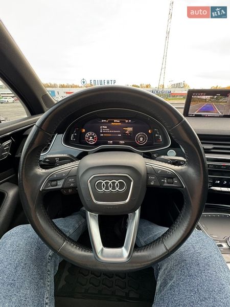 Внедорожник / Кроссовер Audi Q7 2018 в Ужгороде