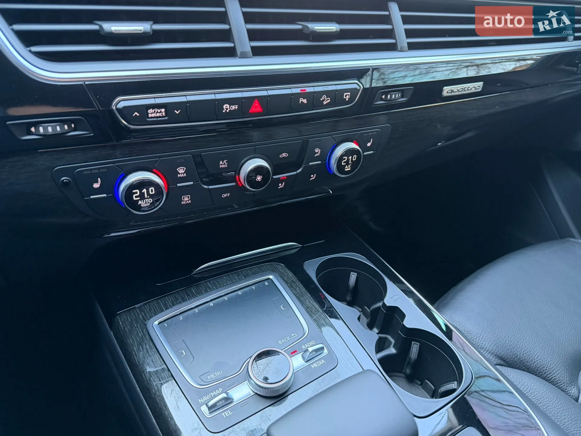 2015 Audi Q7 - мініатюра 115