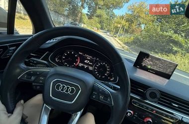 Внедорожник / Кроссовер Audi Q7 2017 в Житомире