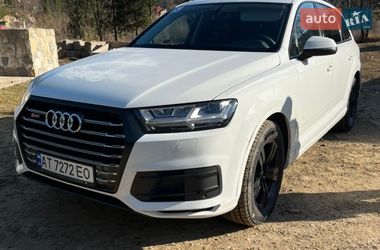 Позашляховик / Кросовер Audi Q7 2017 в Яремчі