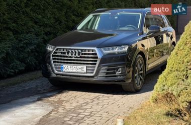Внедорожник / Кроссовер Audi Q7 2017 в Киеве