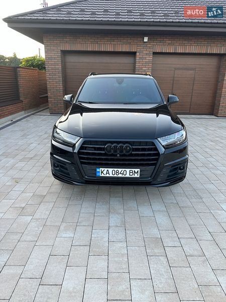 Позашляховик / Кросовер Audi Q7 2016 в Луцьку
